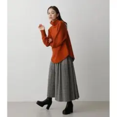 新品同様アズールバイマウジーMプリーツロングスカート チェック　ロングスカート