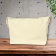 帆布ショルダーバッグ 生成り ファスナー付き 斜めがけ ハンドメイド 大容量