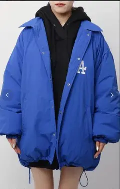 (BTTF) MLB　中綿ボリュームオーバーロゴジャケット ブルー