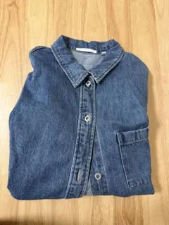 UNIQLO デニムシャツのサムネイル