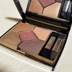 Dior サンク クルールクチュール アイシャドウ 689