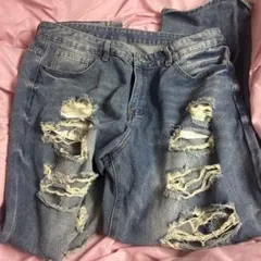ダメージデニム
