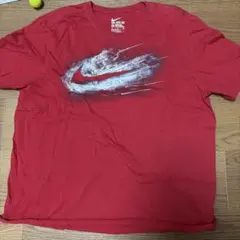 NIKE スウッシュ グラフィック Tシャツ レッド XLのサムネイル