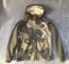 Burton フリースジャケット カモフラージュ　120〜130㎝