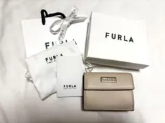 FURLA フルラ 三つ折財布