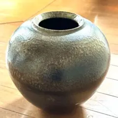 【海】中国美術　黒釉中壺　骨董品　時代品　美術品 海】中国美術 黒釉中壺 骨董品 時代品 美術品 - メルカリ