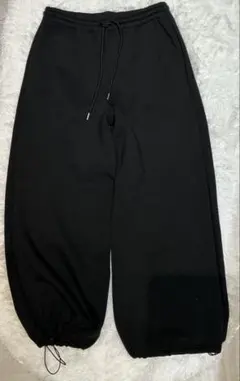 GU ブラック パフスウェットバギーパンツXL