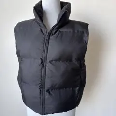 ZARAブラック ショートダウンベスト フロントジッパー