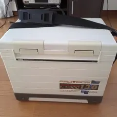 Item thumbnail for item 37a560b0-5d45-4eb7-b4fd-2f076550f756