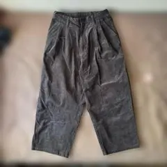 BEAMS ワイド コーデュロイパンツ ダークグリーン 2タック