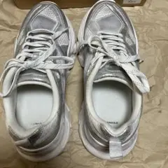 Item thumbnail for item 78d17ee0-b630-45da-9fb3-fb1f9702a9c2