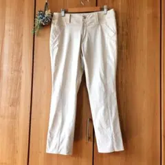 【CHATLET】ライトベージュ カジュアル パンツ ストレッチ クロップド丈