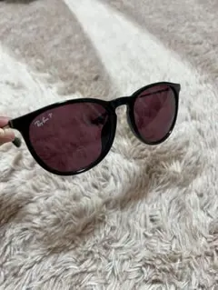 Ray-Ban ERIKA RB4171 601/5Q 偏光サングラス