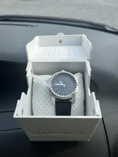 DIESEL アナログ腕時計 ブラック　電池切れ