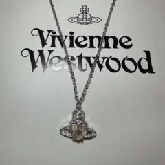 Vivienne Westwood ハート型ネックレス