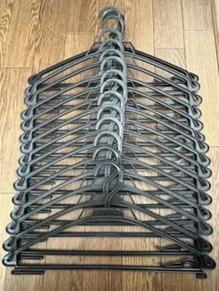 プラスチック ハンガー　同型15本 まとめ売り