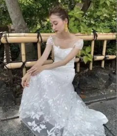 DRESS PRODUCTION ホワイト刺繍Aラインウェディングドレス