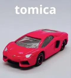 美品 トミカ ランボルギーニ アヴェンタドール LP700-4 ピンク 廃盤