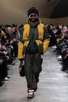 sacai 25AW カーゴ　パンツのサムネイル