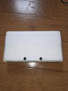 こーじ様専用 ニンテンドー3DS ホワイト 本体 ACアダプター付き