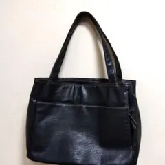 黒合成皮革収納多いショルダーバッグ 「美品」