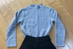 ユニクロ　リブ編みハイネック長袖セーター ライトブルー