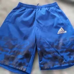 adidas 迷彩柄 ハーフパンツ 青