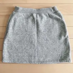 ユニクロ　スカート　130  グレー