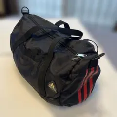 adidas 小型ボストンバッグ / ダッフルパック