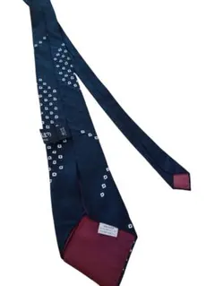 Item thumbnail for item 43949efe-b3fb-4cfe-90aa-bb7a9c3e21f4