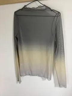 シースルーグラデーション長袖トップス