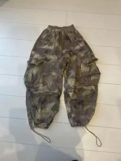迷彩柄 カーゴパンツ 140サイズ