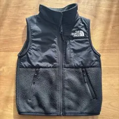 THE NORTH FACE 黒 ベスト 100 春　キッズ　男の子　女の子