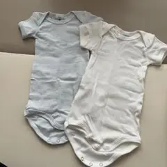 水色と白の半袖ボディスーツ2枚セット