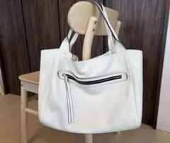 GIANNNI CHIARINI ジャンニキアリーニ トートバッグ　白　A4対応のサムネイル