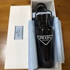 新品 プラダ PRADA ロゴ カラビナ 水筒 500ml ウォーターボトル - メルカリ
