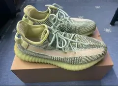 adidas　イージーブースト