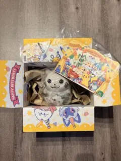 はじまりのピカチュウ ぬいぐるみ［30周年記念箱セット］