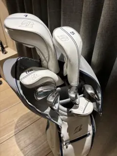 Item thumbnail for item 508a8a3a-24e2-4f21-8d03-319f1ff1aecc