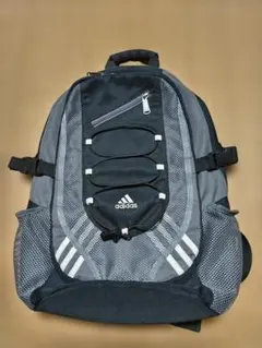 adidas バックパック グレー