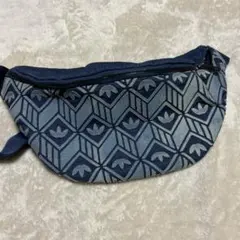 adidas ショルダーバッグ ボディバッグ