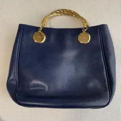 Item thumbnail for item d27635ac-34b6-4d97-b5fb-107ba162c417