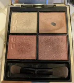 SUQQU　スック　シグニチャーカラーアイズ04 純撫子