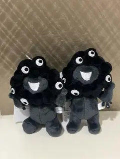 関西万博　カラビナ付きマスコット ブラック ミャクミャク　黒　ぬいぐるみ
