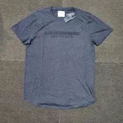 新品　アバクロンビー＆フィッチ　Abercrombie&Fitch　半袖Tシャツのサムネイル