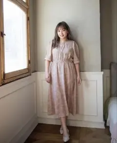 Derelikt デアリクト 線画フラワーワンピース ハナビジュ ピンク