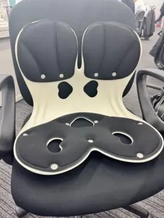 Item thumbnail for item 0cc19822-9160-4052-995a-5d4f2b8554a1