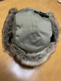 플라이트 캡 올리브 립 탑 퍼