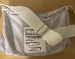 グレー ナイロン素材　ショルダーバッグ