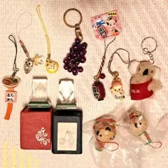 交渉中★お土産キーホルダーまとめ売り　ストラップとクリスタル彫刻コレクション
